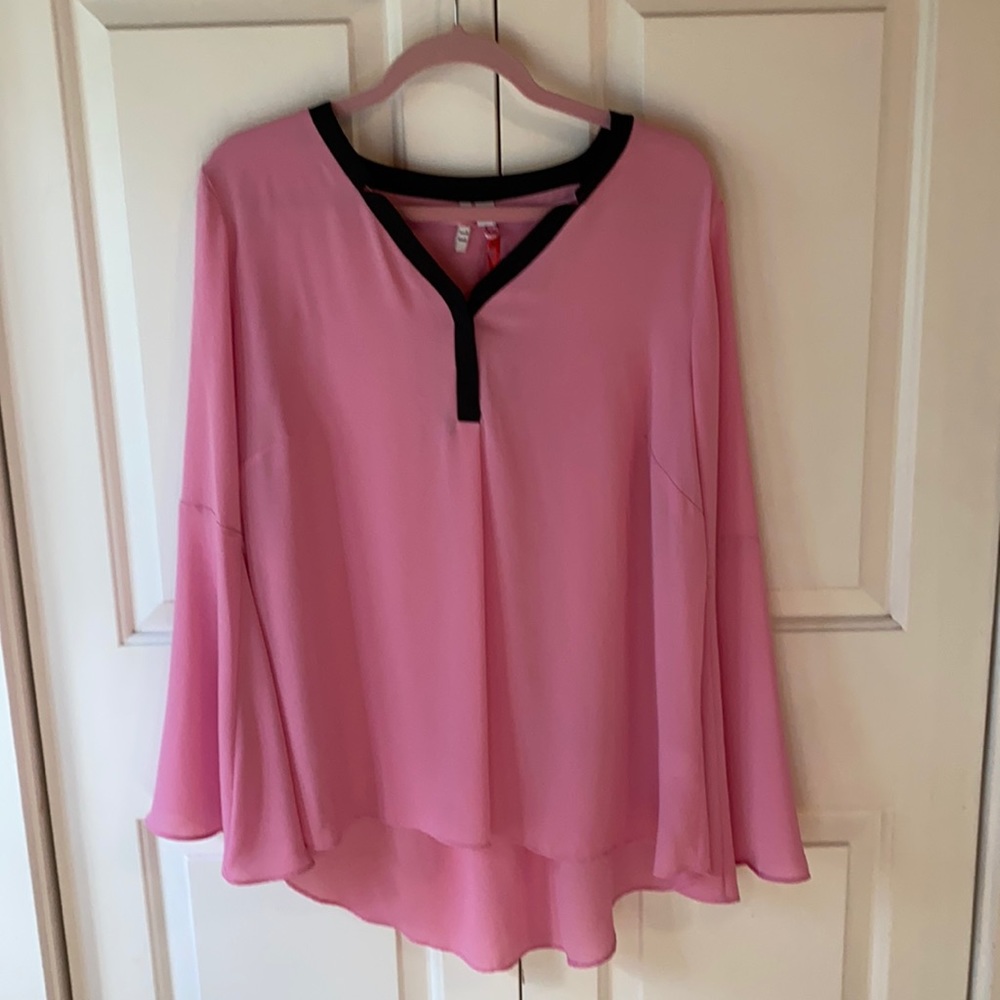 Elle Blouse..NWOT